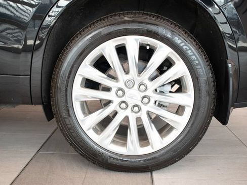 Used 2020 Cadillac XT6 Premium Luxury AWD/4WD image 9