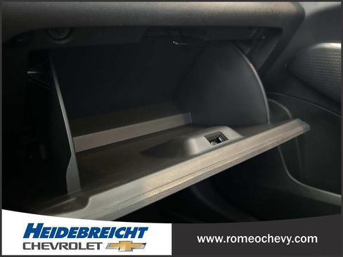 Used 2025 Chevrolet Trax ACTIV w/ Driver Confidence Package FWD image 26