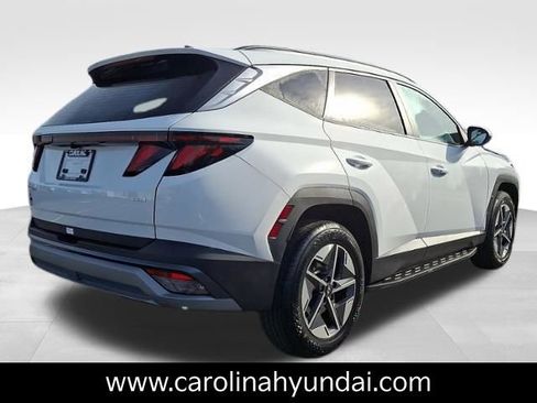 New 2026 Hyundai Tucson SEL image 4