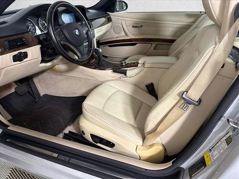 Used 2007 BMW 335i Convertible RWD image 10