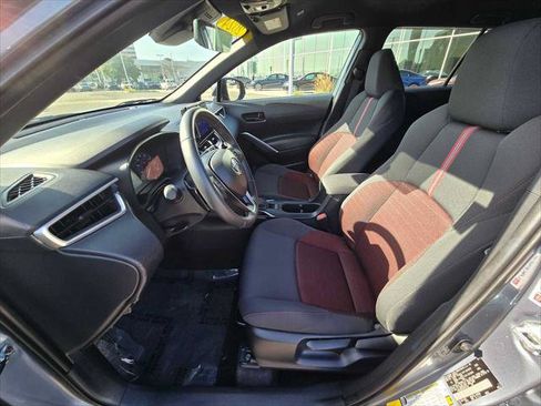 Used 2024 Toyota Corolla Cross AWD Hybrid image 21