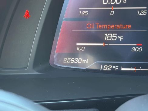 Used 2022 Chevrolet Corvette Stingray Coupe w/ 1LT image 19