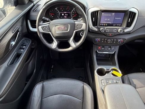 Used 2020 GMC Terrain SLT w/ Preferred Package AWD/4WD image 16
