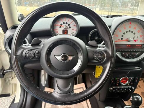 Used 2011 MINI Cooper Clubman S image 19
