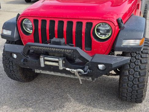 Used 2021 Jeep Wrangler Unlimited Sport AWD/4WD image 7