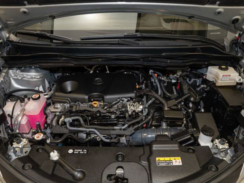 Used 2024 Toyota Sienna Platinum image 22