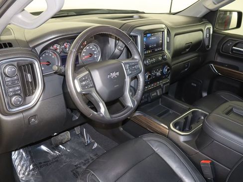 Used 2020 Chevrolet Silverado 1500 RST AWD/4WD image 27