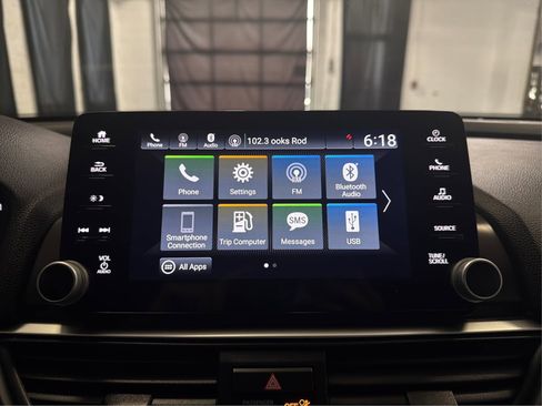 Used 2020 Honda Accord Sport image 17