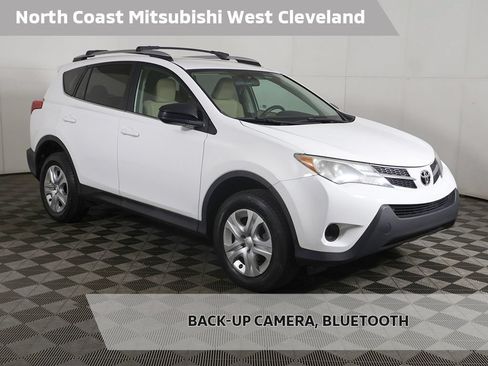 Used 2013 Toyota RAV4 LE FWD image 1