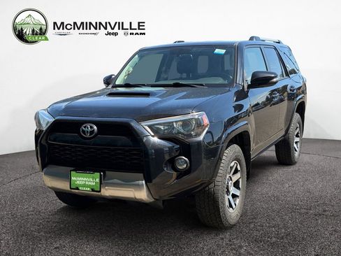 Used 2018 Toyota 4Runner TRD Off-Road Premium AWD/4WD image 1