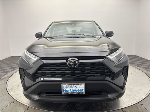 Used 2025 Toyota RAV4 LE AWD/4WD image 14