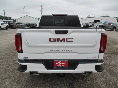 New 2026 GMC Sierra 1500 AT4 w/ AT4 Premium Package AWD/4WD image 7