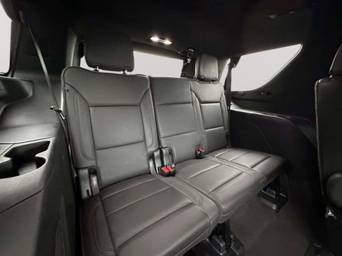 Used 2023 Chevrolet Tahoe High Country w/ Premium Package 2 AWD/4WD image 35