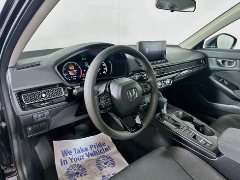Used 2025 Honda Civic LX image 9