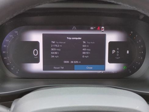 Certified 2024 Volvo XC40 B5 Core AWD/4WD image 24