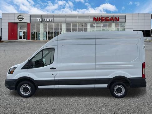 Used 2023 Ford Transit 250 148 High Roof RWD image 4