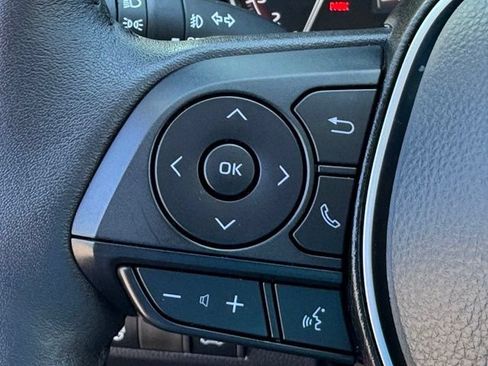 Used 2025 Toyota RAV4 XLE Premium w/ Weather Package AWD/4WD image 17