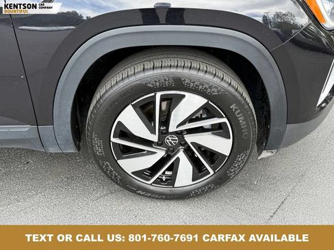 Used 2024 Volkswagen Atlas SE AWD/4WD image 15