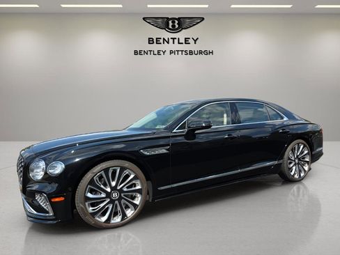 New 2025 Bentley Flying Spur Plug-In Hybrid image 1