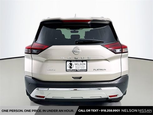 Certified 2023 Nissan Rogue Platinum w/ Platinum Premium Package image 6