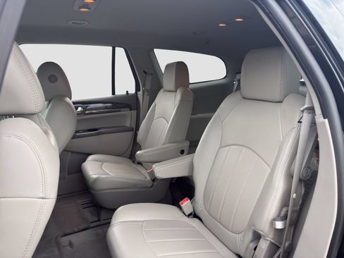 Used 2017 Buick Enclave Premium AWD/4WD image 13