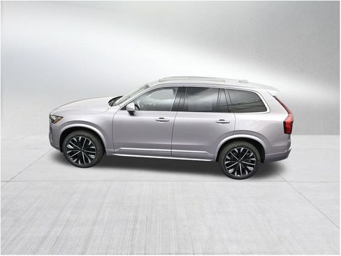 New 2026 Volvo XC90 B5 Ultra AWD/4WD image 14