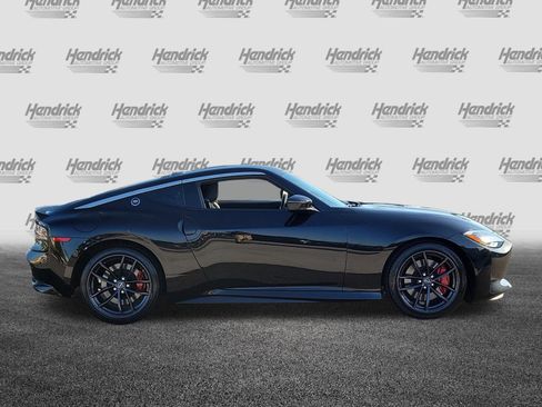 Used 2024 Nissan Z Performance w/ Floor Mat Package RWD image 8
