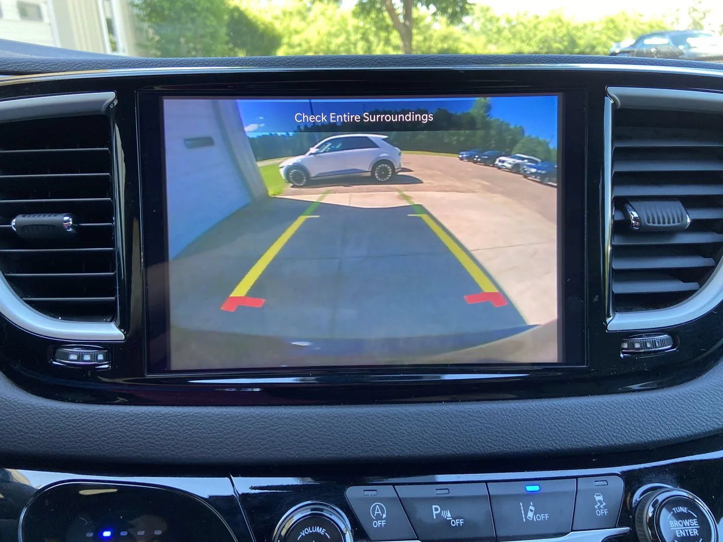 Used 2025 Chrysler Pacifica Select FWD image 20