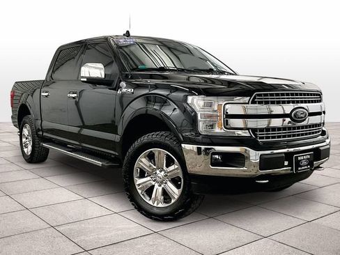 Used 2018 Ford F150 Lariat w/ Equipment Group 502A Luxury AWD/4WD image 2