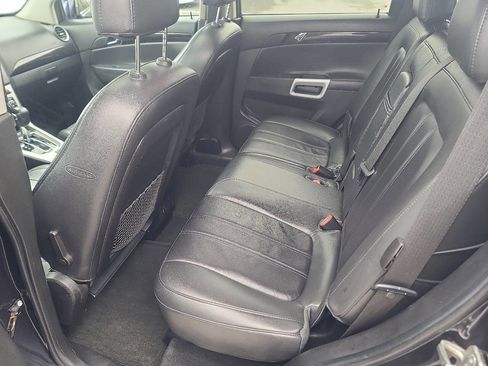 Used 2014 Chevrolet Captiva Sport LT w/ Convenience Package FWD image 12