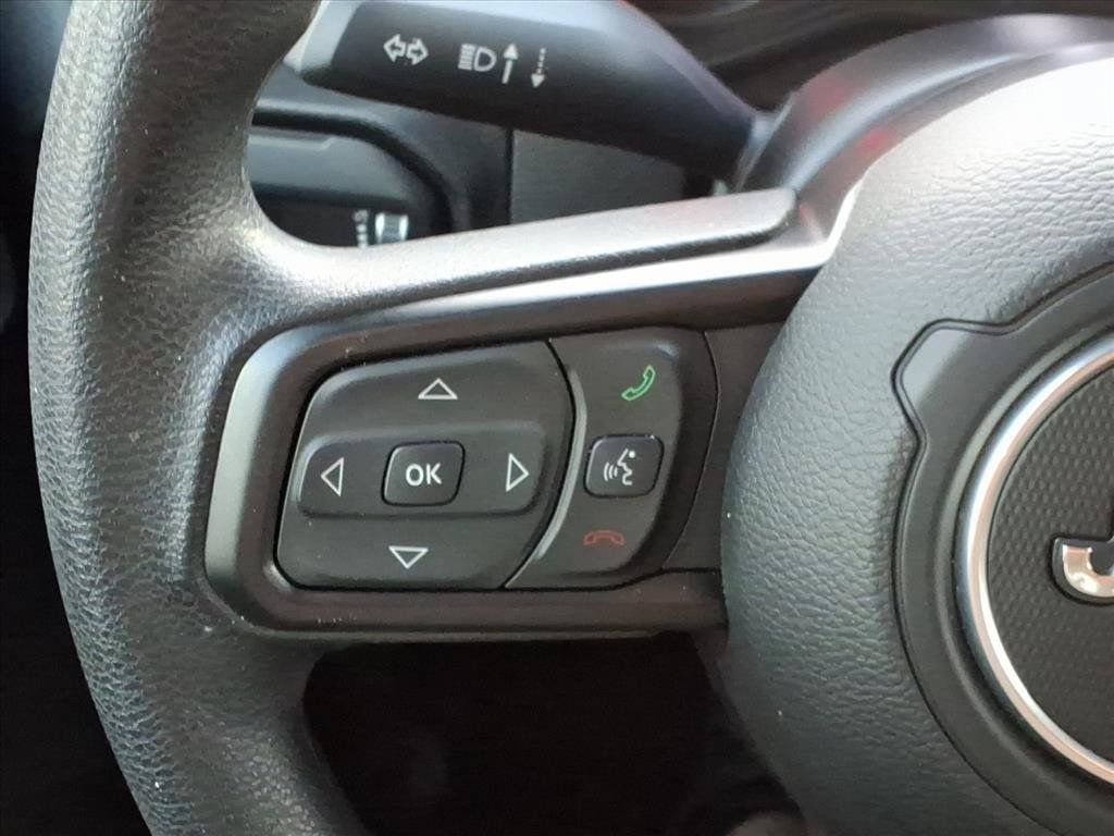 Used 2025 Jeep Gladiator Sport AWD/4WD image 21