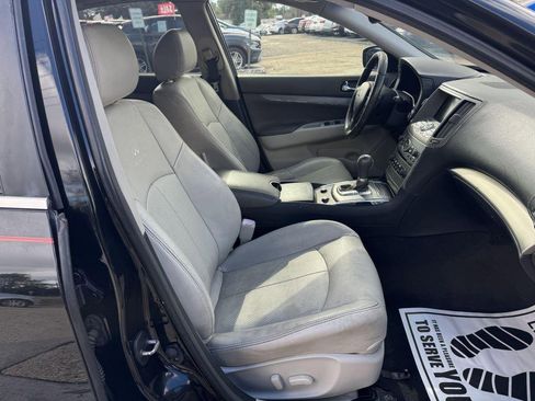 Used 2012 INFINITI G37 Journey w/ Premium Pkg image 15
