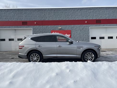 Used 2024 Genesis GV80 2.5T image 2