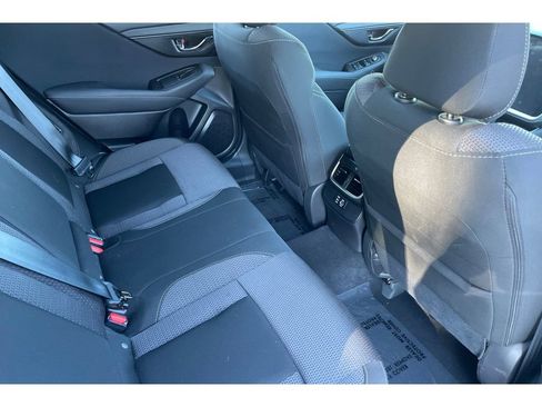 Used 2025 Subaru Outback Premium image 18