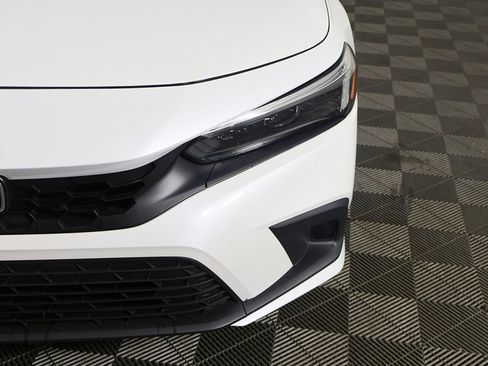 Used 2024 Honda Civic Sport image 11