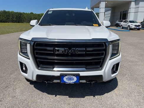 Used 2021 GMC Yukon AT4 w/ AT4 Premium Plus Package AWD/4WD image 8