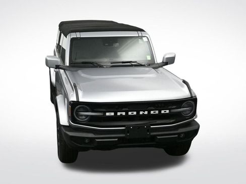 Used 2024 Ford Bronco Outer Banks image 18