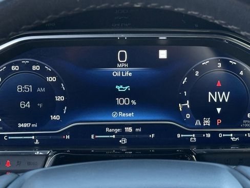 Certified 2022 Chevrolet Silverado 1500 ZR2 w/ Technology Package image 13