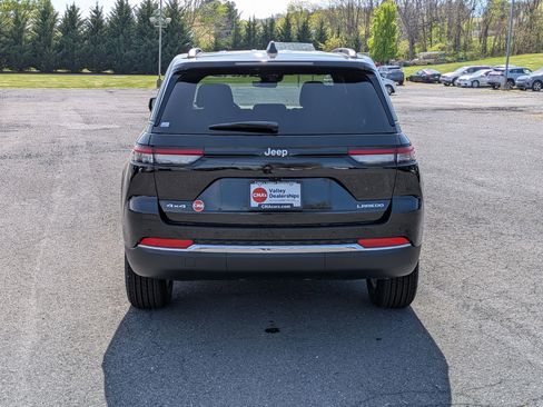 New 2026 Jeep Grand Cherokee Laredo X AWD/4WD image 6