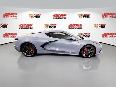 Used 2025 Chevrolet Corvette Stingray Coupe w/ 1LT image 17