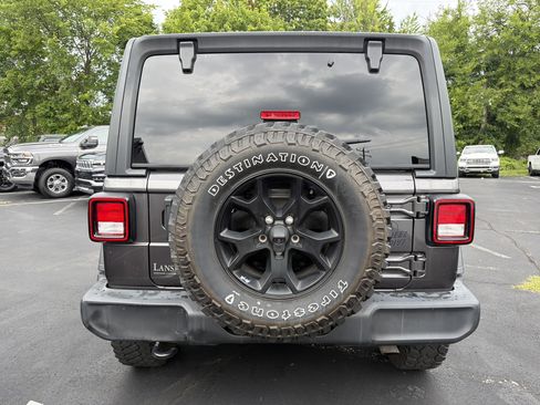 Used 2021 Jeep Wrangler Willys AWD/4WD image 6