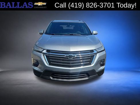 Certified 2023 Chevrolet Traverse LT FWD image 8