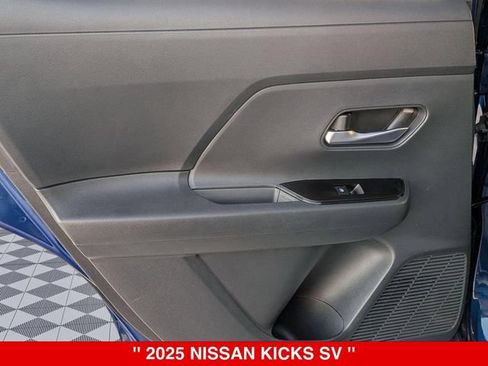 Certified 2025 Nissan Kicks SV AWD/4WD image 29