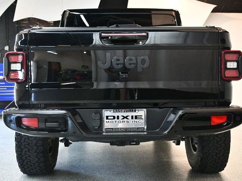 Used 2022 Jeep Gladiator Overland AWD/4WD image 16