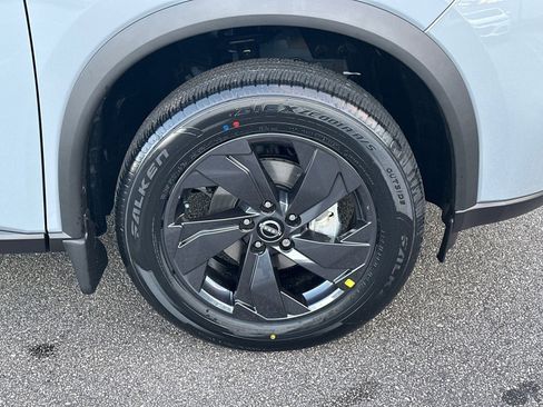 New 2026 Nissan Rogue SV image 12