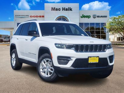 New 2025 Jeep Grand Cherokee Laredo