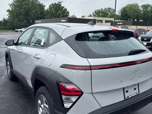 Used 2026 Hyundai Kona SE AWD/4WD image 11