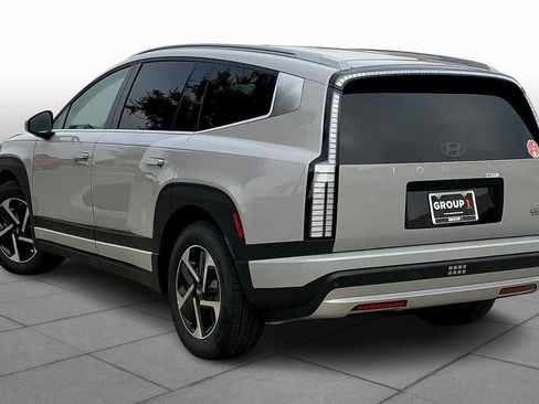 New 2026 Hyundai Ioniq 9 SE image 12