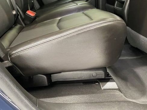 Used 2025 Cadillac XT5 Premium Luxury image 28