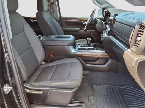 Used 2022 Chevrolet Silverado 1500 RST w/ Z71 Off-Road Package image 18